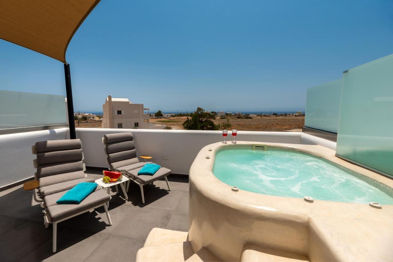 Modern Dome Homes Of Santorini 페리사 외부 사진