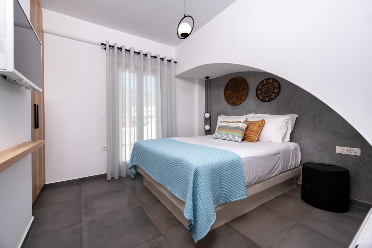 Modern Dome Homes Of Santorini 페리사 외부 사진