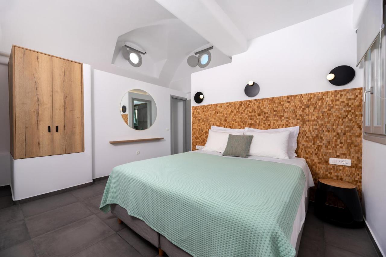 Modern Dome Homes Of Santorini 페리사 외부 사진