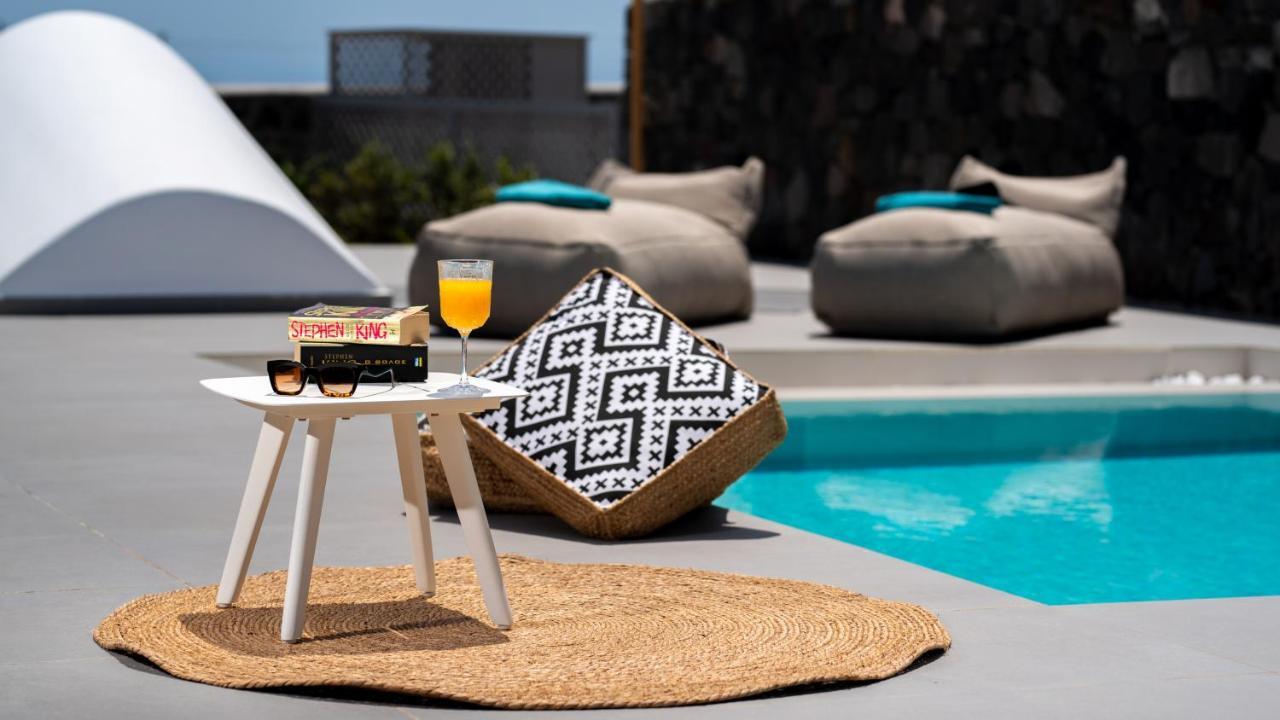Modern Dome Homes Of Santorini 페리사 외부 사진